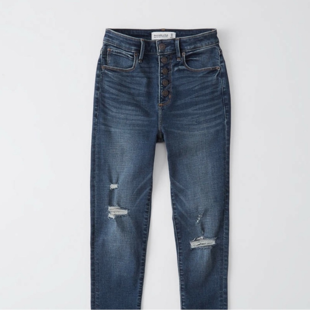 Abercrombie & Fitch High Rise Super Skinny Ankle Size 27 4 S Dark Wash Ripped